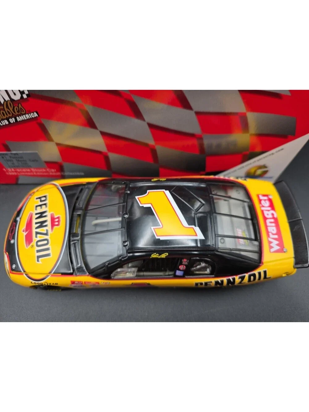 Steve Park #1 Pennzoil 1999 Monte Carlo 1:24 Scale Car Action Bank